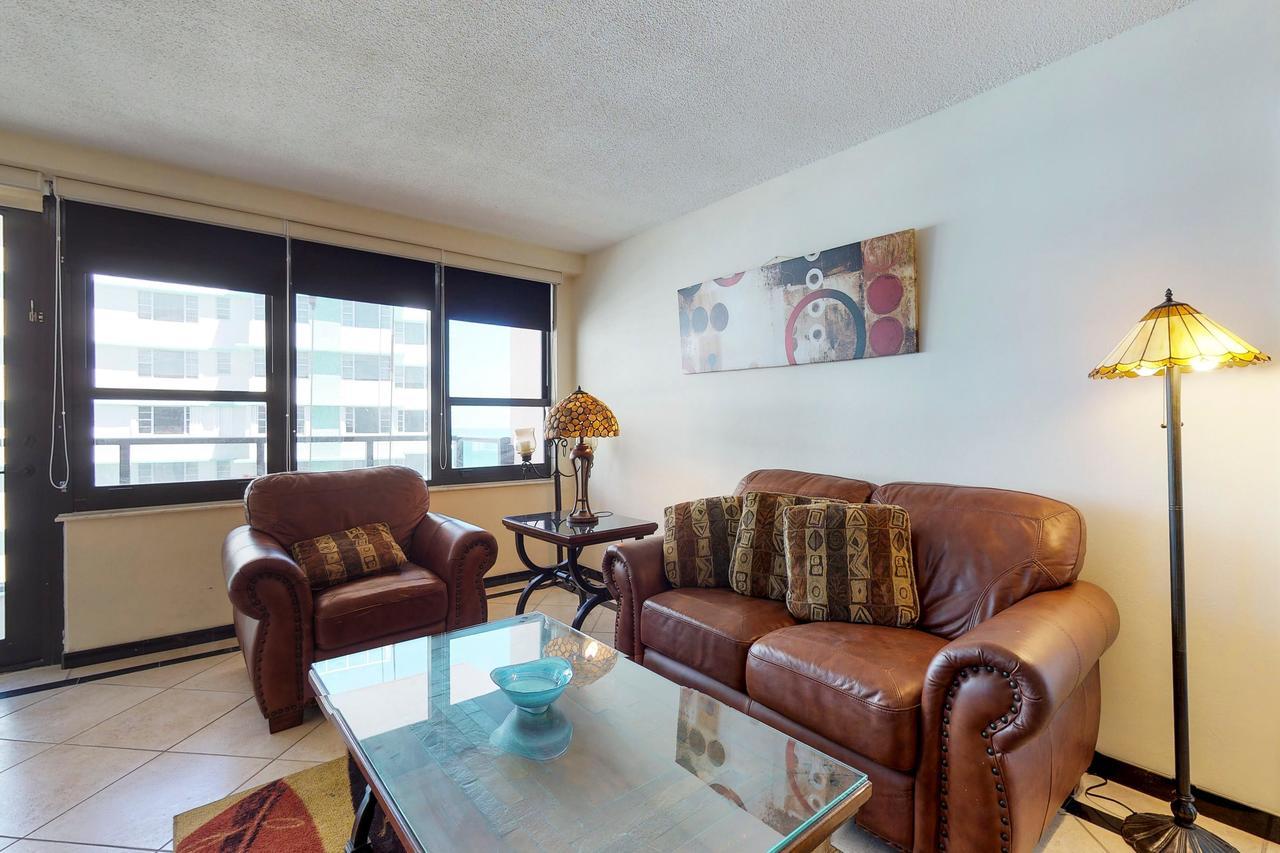 The Alexander: Miami Beach Apartment Bilik gambar